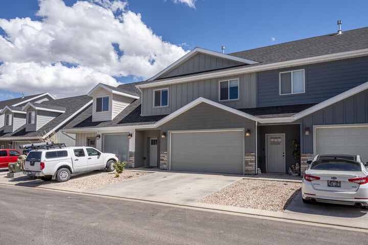 Property Photo:  1563 S Topaz Dr C  UT 84720 