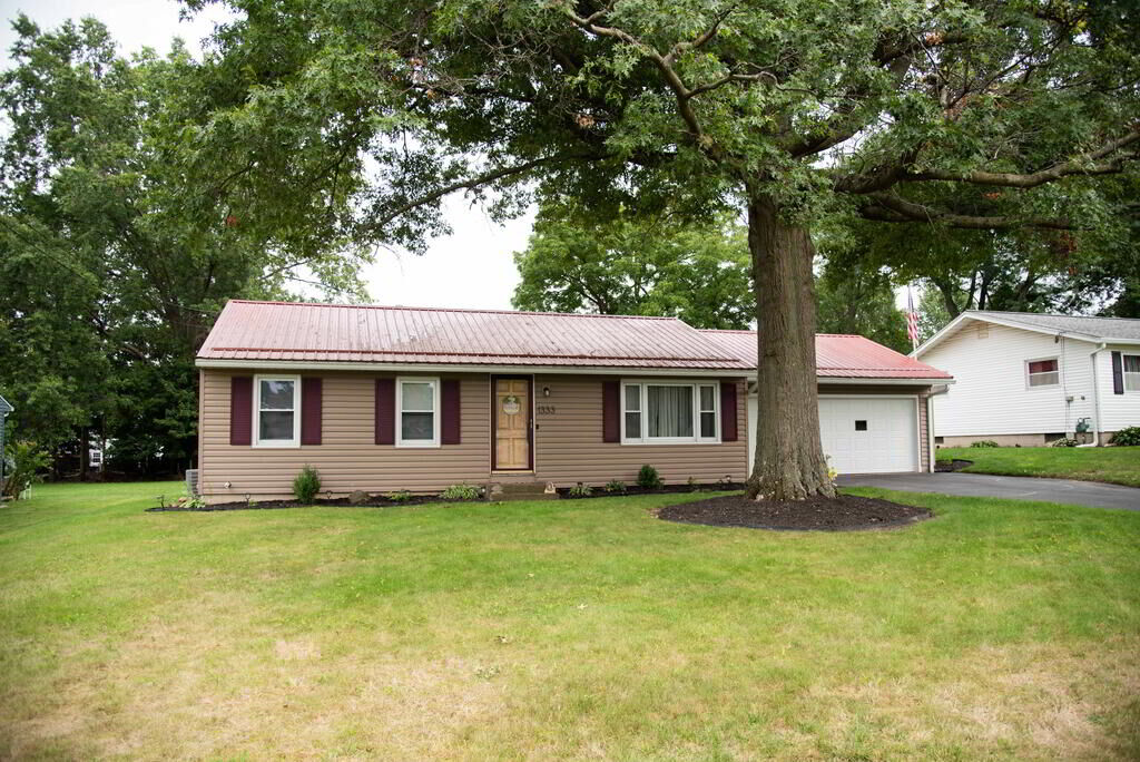 Property Photo:  1333 Eastbrook Dr  OH 44805 