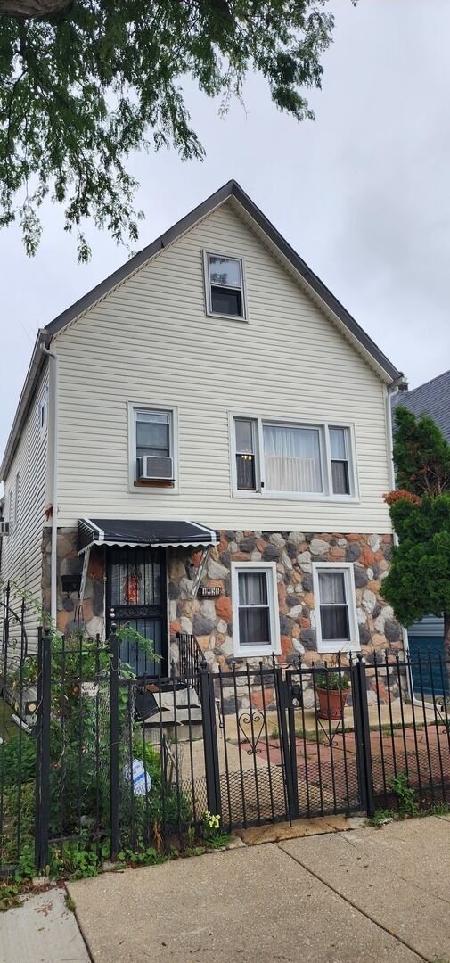 Property Photo: 4051 S Campbell Street IL 60632