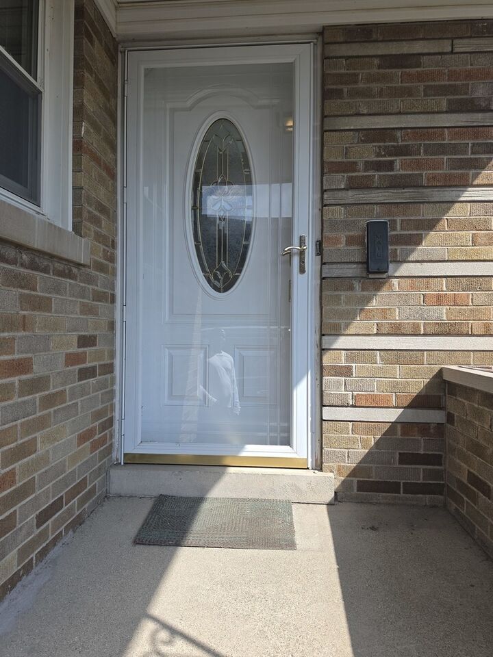 Property Photo:  714 May Street  IL 60409 