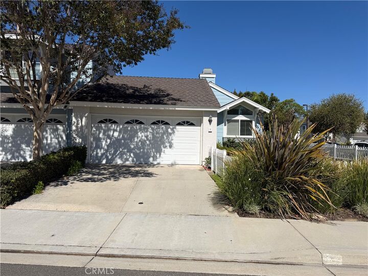 Property Photo: 1 Amberleaf CA 92614