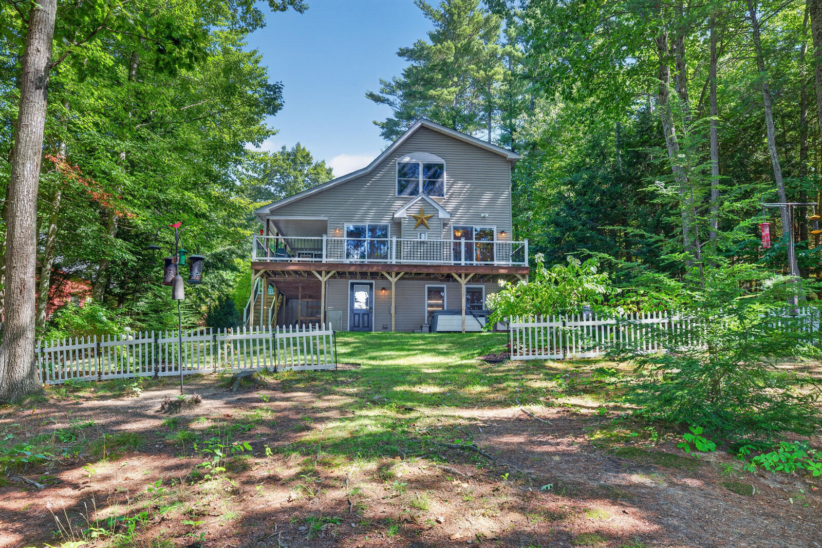 Property Photo:  44 Helenfield Drive  ME 04002 