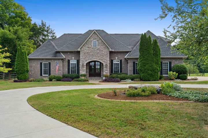 Property Photo:  1655 S Lovvorn Rd  TN 37037 