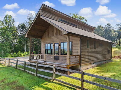 Property Photo: 60 Oak Forest Circle NC 28904