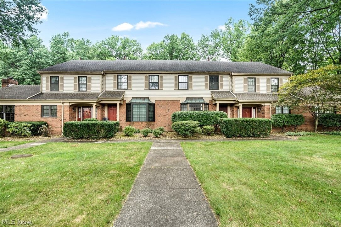 Property Photo: 200 Talsman Drive C OH 44406