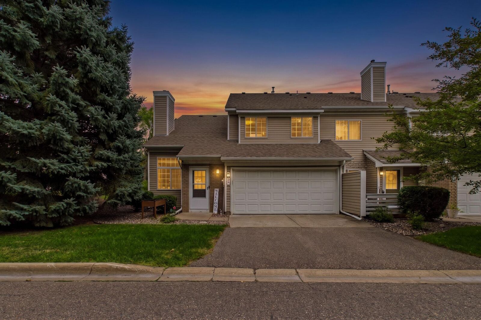 Property Photo: 5965 Wedgewood Lane N 55 MN 55446