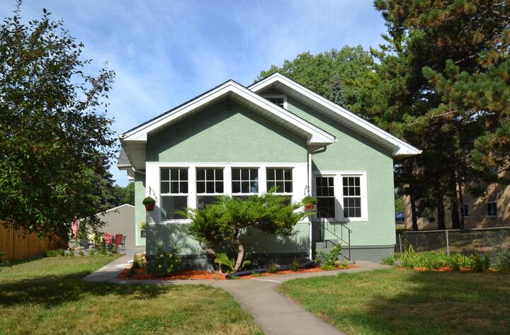 Property Photo:  583 Fairview Avenue S  MN 55116 