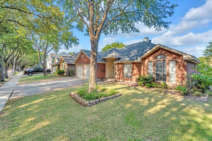 Property Photo: 7449 Bear Lake Drive TX 76137