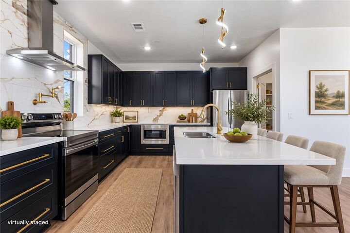 Property Photo: 2701 W Bonnie Lane AR 72758