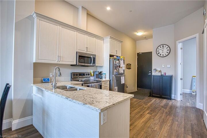 Property Photo:  85 Morrell Street 215A  ON N3T 4J6 