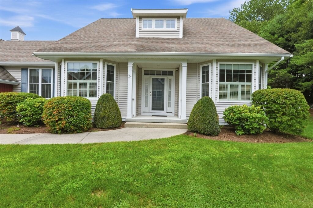 Property Photo:  28 Braeburn Ln 28  MA 01721 