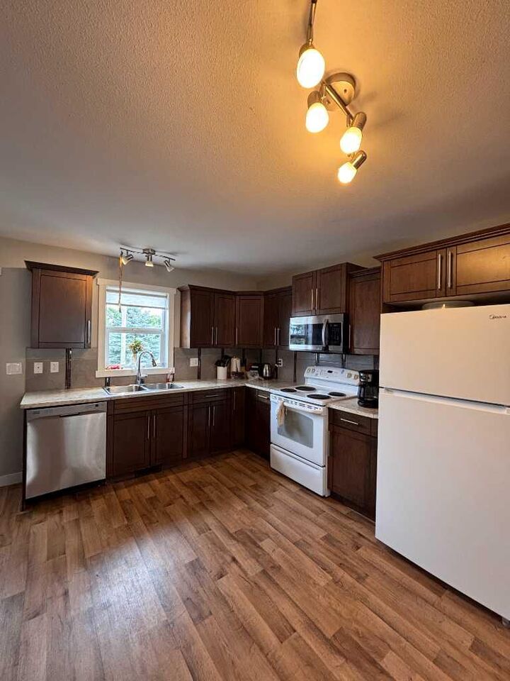 Property Photo:  469 15 1  AB T0L 0Z0 