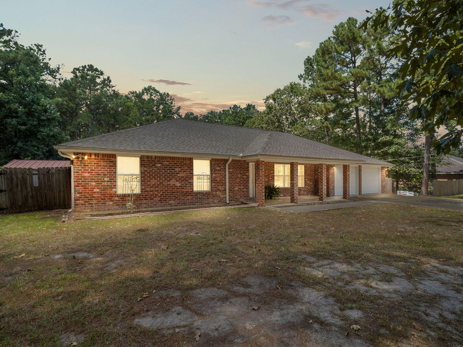 Property Photo:  1453 Lake Vernon  LA 71446 