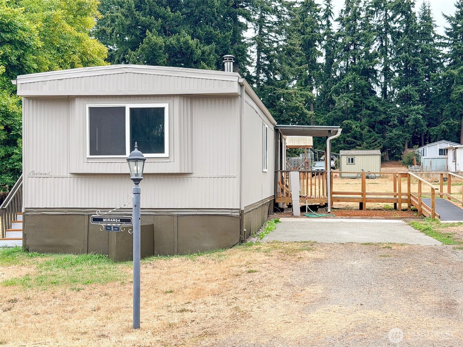 Property Photo:  611  Cedar Drive 5  WA 98339 