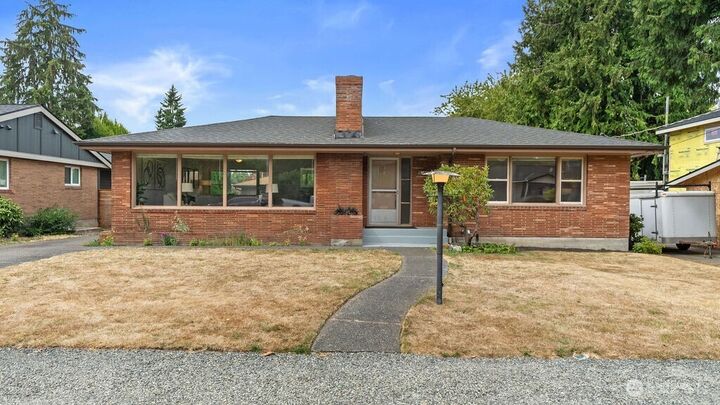 Property Photo: 9533 14th Avenue NW WA 98117