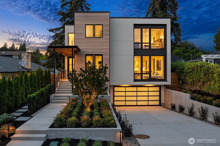 Property Photo: 436 7th Avenue WA 98033