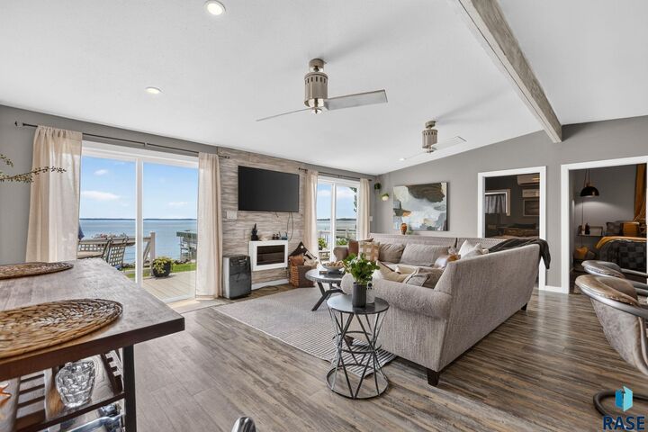 Property Photo:  182 N Lake Dr  SD 57223 