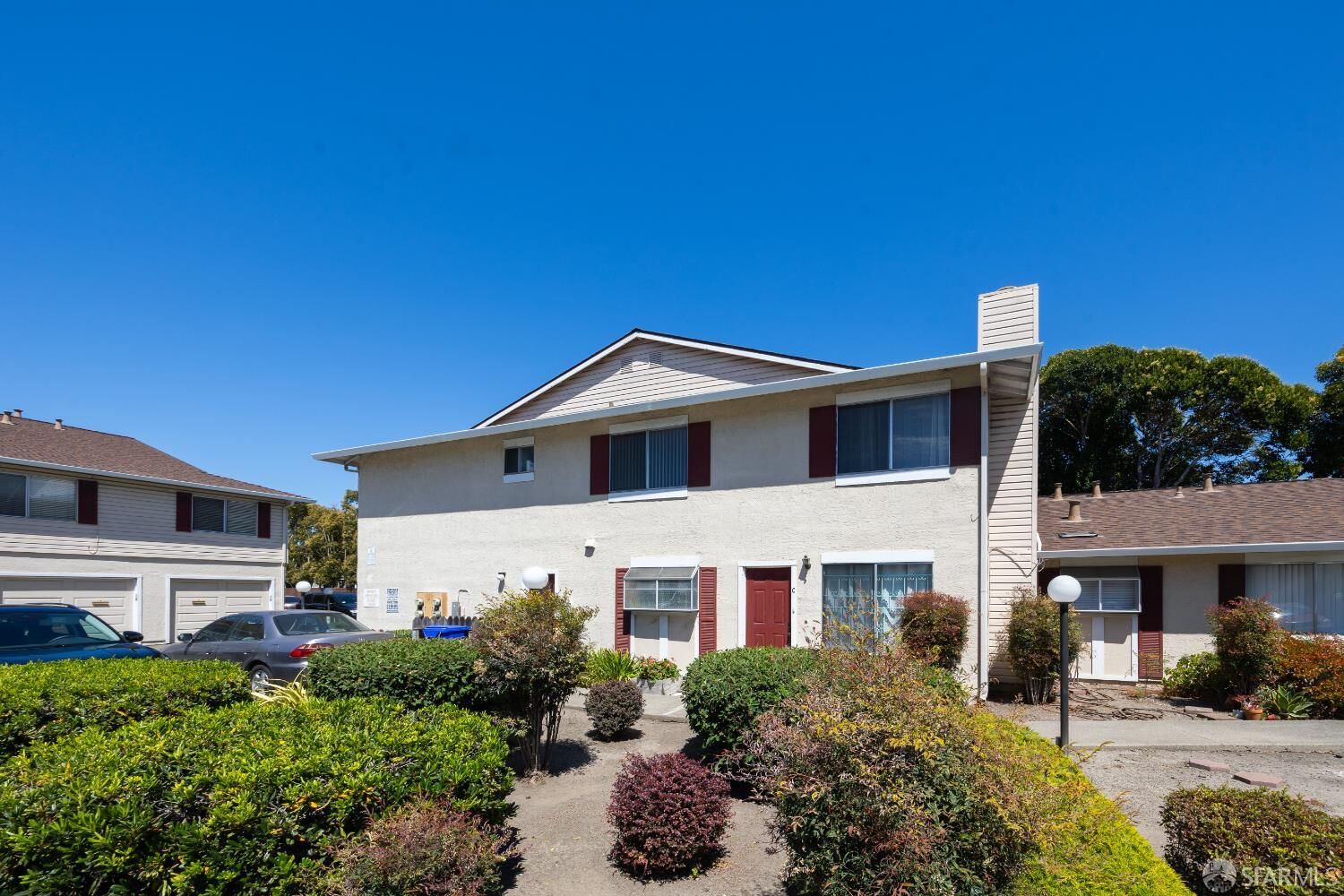 Property Photo: 2585 El Portal Drive C CA 94806