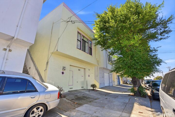 Property Photo:  141 Sagamore Street  CA 94112 