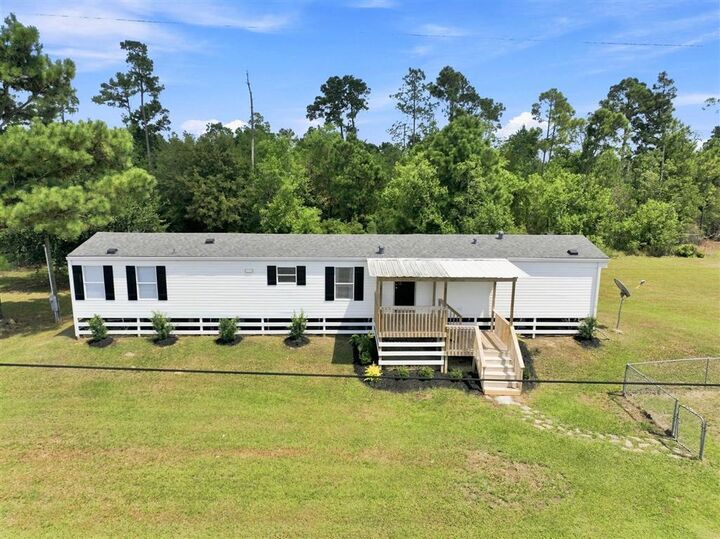Property Photo:  9443 Nash Lane  LA 70607 