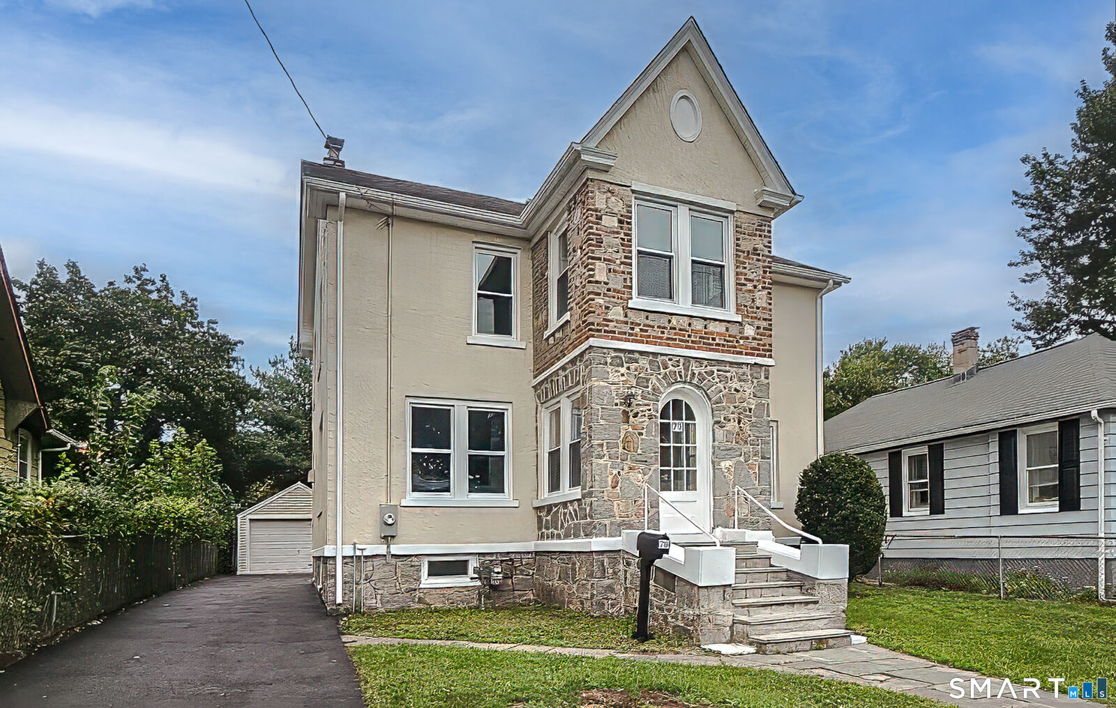 Property Photo: 79 Evelyn Street CT 06615