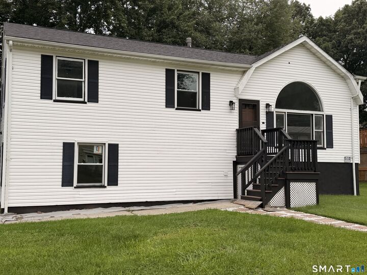 Property Photo:  255 Platt Street  CT 06606 