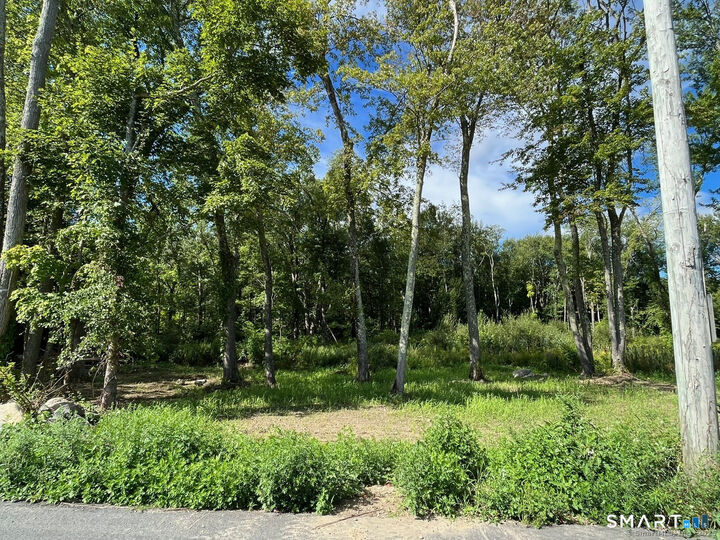 Property Photo: 26 100 Acres Road CT 06470