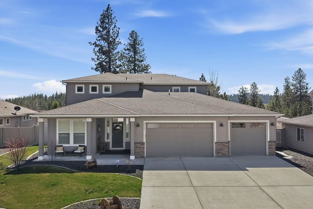 Property Photo: 9513 W Floyd Dr WA 99004