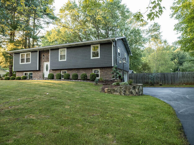 Property Photo:  25597 Cornelius Drive  VA 24211 