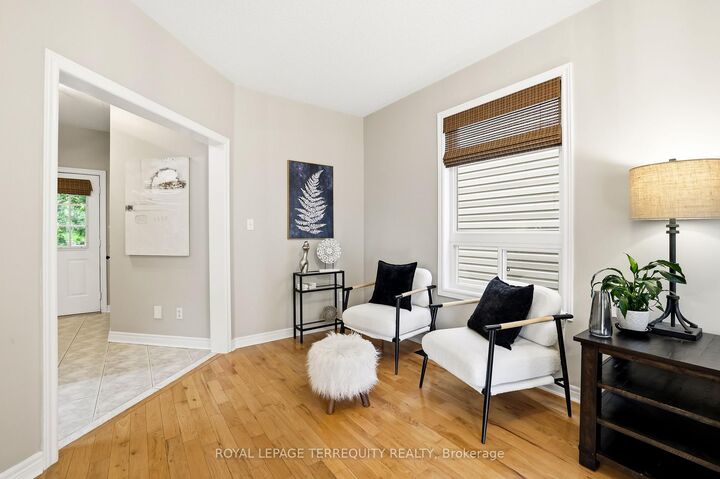 Photo de la propriété:  8 Sinden Drive  ON L1M 2B8 