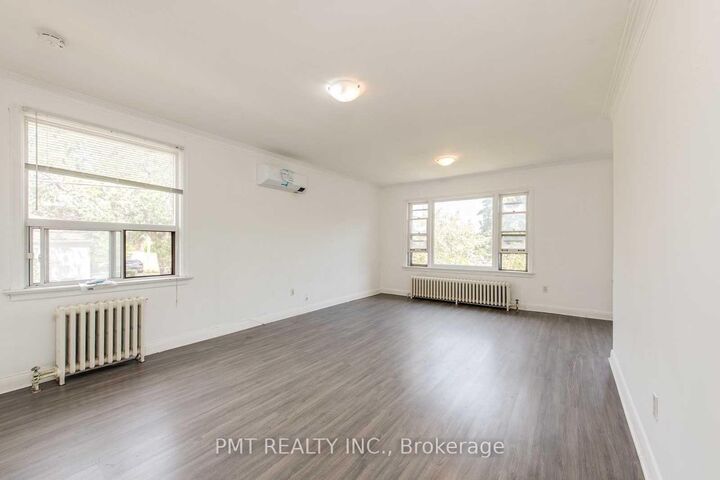 Property Photo:  58 Leyton Avenue 6  ON M1L 3T7 