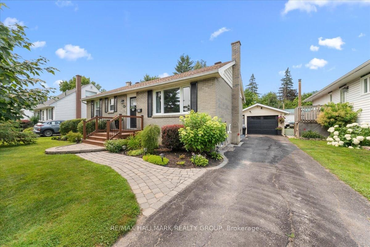 Property Photo:  515 Clothier Street E  ON K0G 1J0 