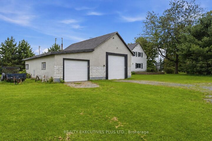 Property Photo:  3705 Champlain Street E  ON K0A 1E0 