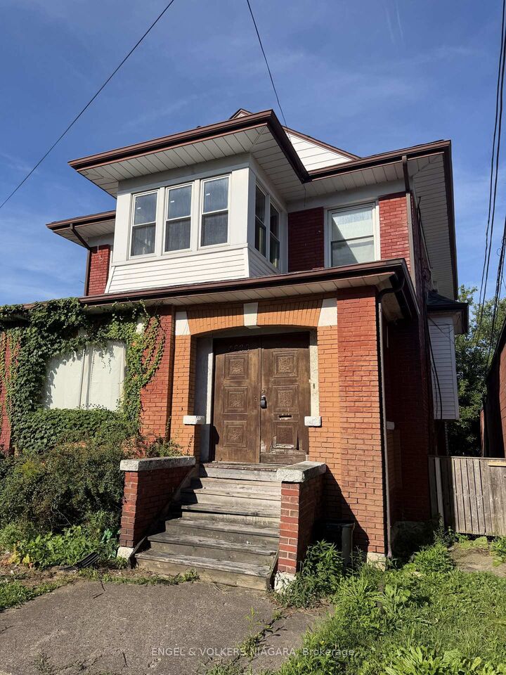 Property Photo:  4689 Crysler Avenue  ON L2E 3V7 