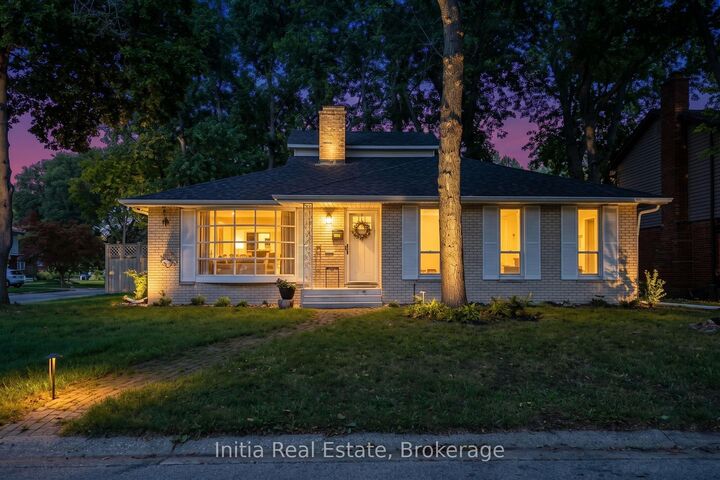 Property Photo:  3400 St Patrick's Drive  ON N9E 3H4 