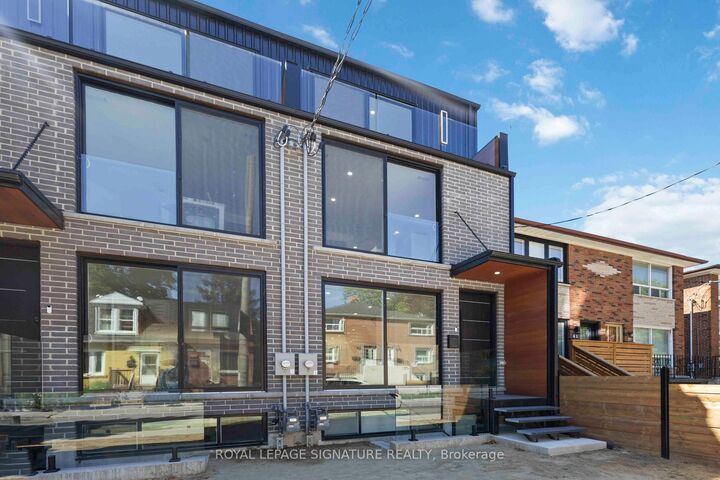 Property Photo:  43A Cummings Street Furnished Upper  ON M4M 1M9 