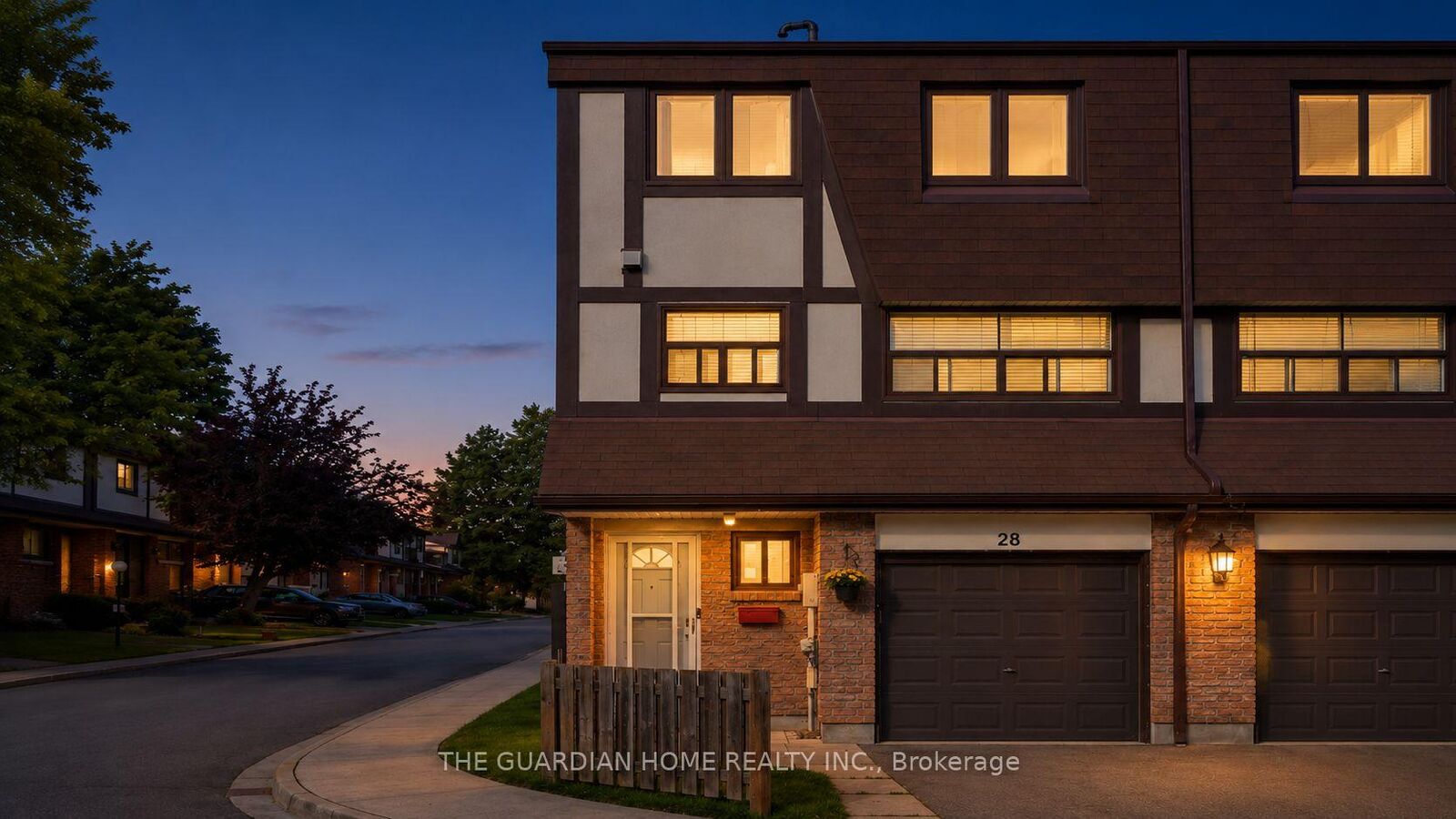Property Photo:  1975 Memory Lane 28  ON L1V 3M3 