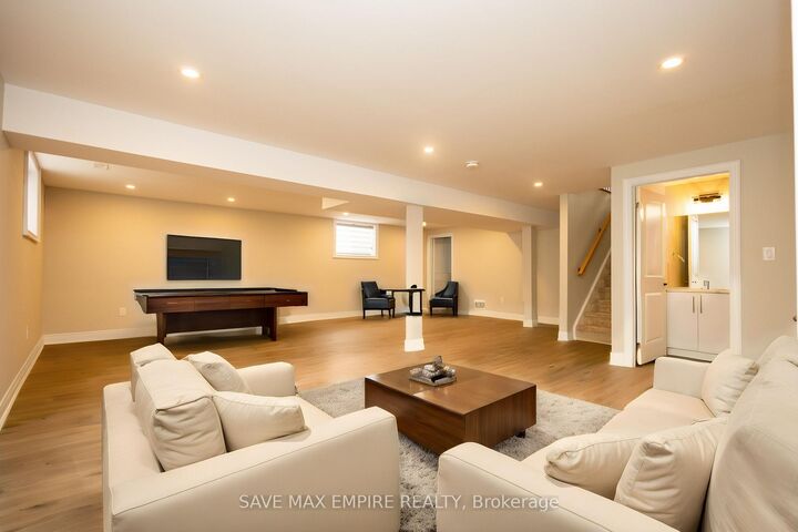 Property Photo:  3580 Canfield Crescent  ON L0S 1S0 