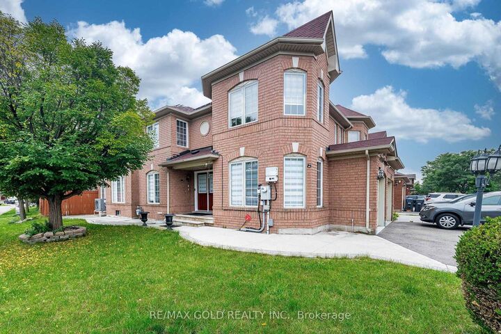 Property Photo:  55 Secord Crescent  ON L6X 4Y8 