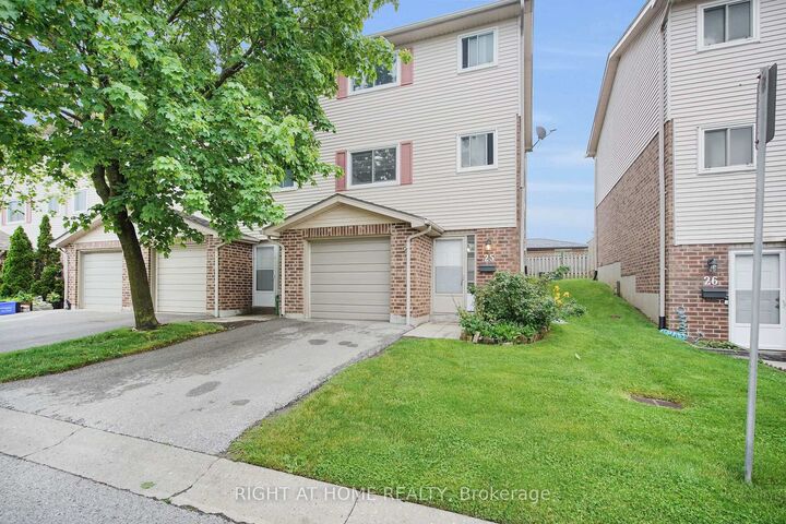 Property Photo:  450 Pond Mills Road 25  ON N5Z 4X2 