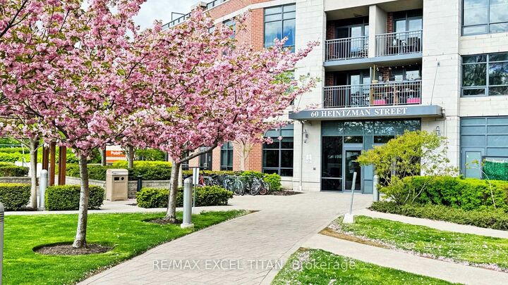 Property Photo: 60 Heintzman Street 1132 ON M6P 5A1