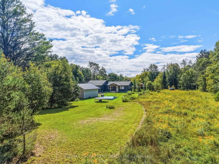 Property Photo: 400 Raymond Road ON P1L 1X4