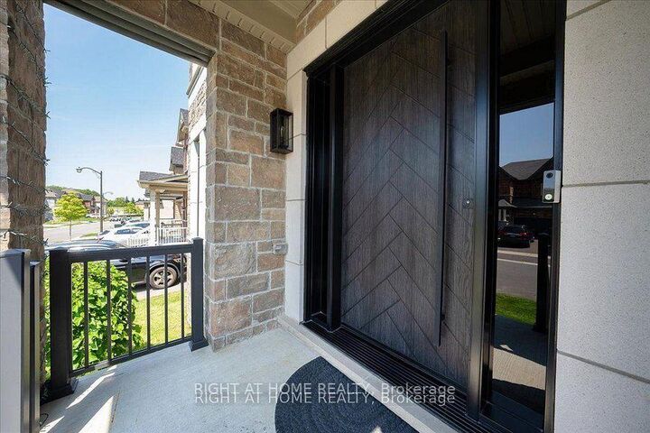 Property Photo:  75 Watershed Gate  ON L9N 0Y1 