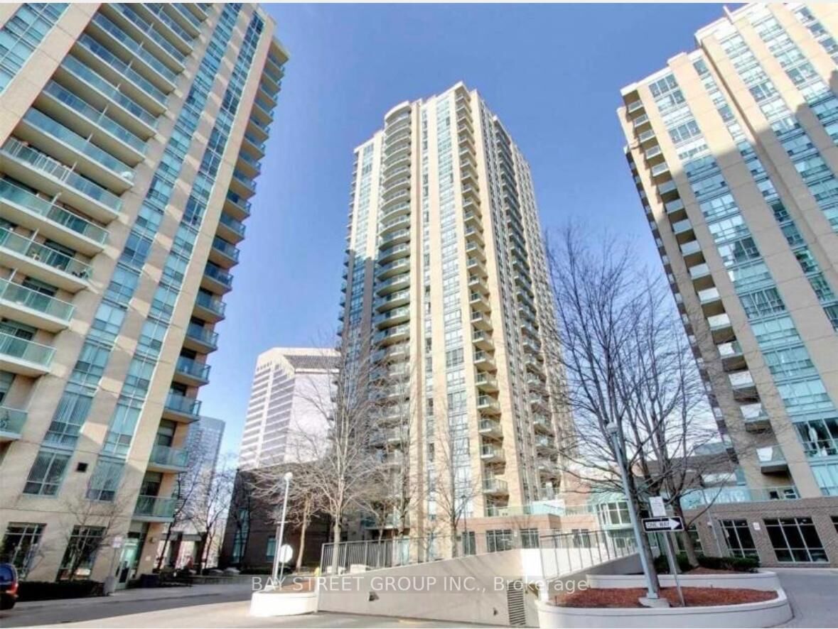 Property Photo:  22 Olive Avenue 2808  ON M2N 7G6 