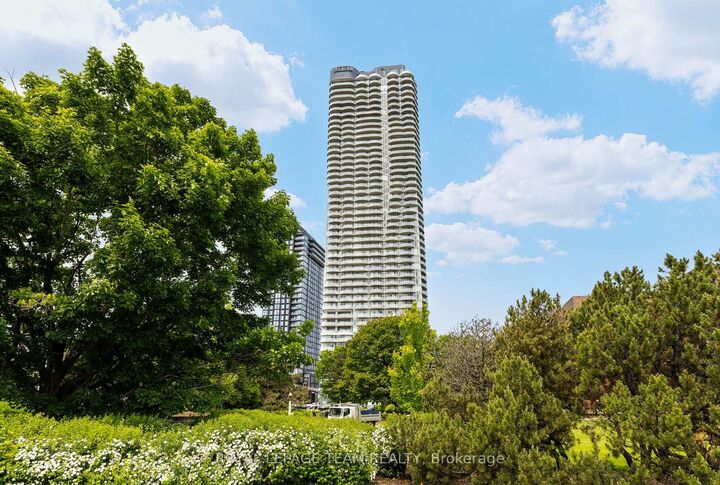 Property Photo:  805 Carling Avenue 901  ON K1S 5W9 