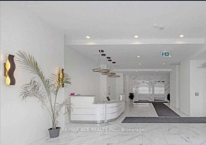 Property Photo:  128 King Street N 1610  ON N2J 0E8 