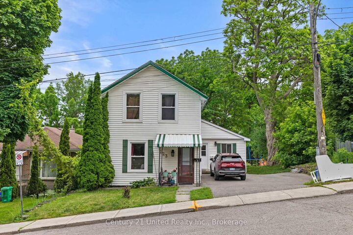 Property Photo:  223 Antrim Street  ON K9H 3G5 