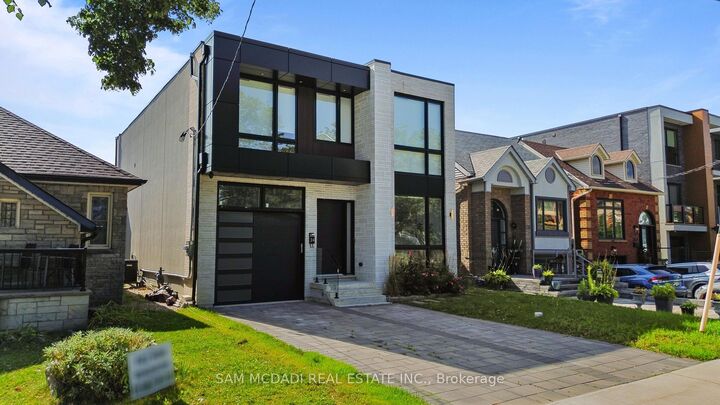 Property Photo:  24 Twenty First Street  ON M8V 3L7 