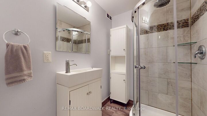 Property Photo:  51 Ormond Street  ON K6V 2K5 