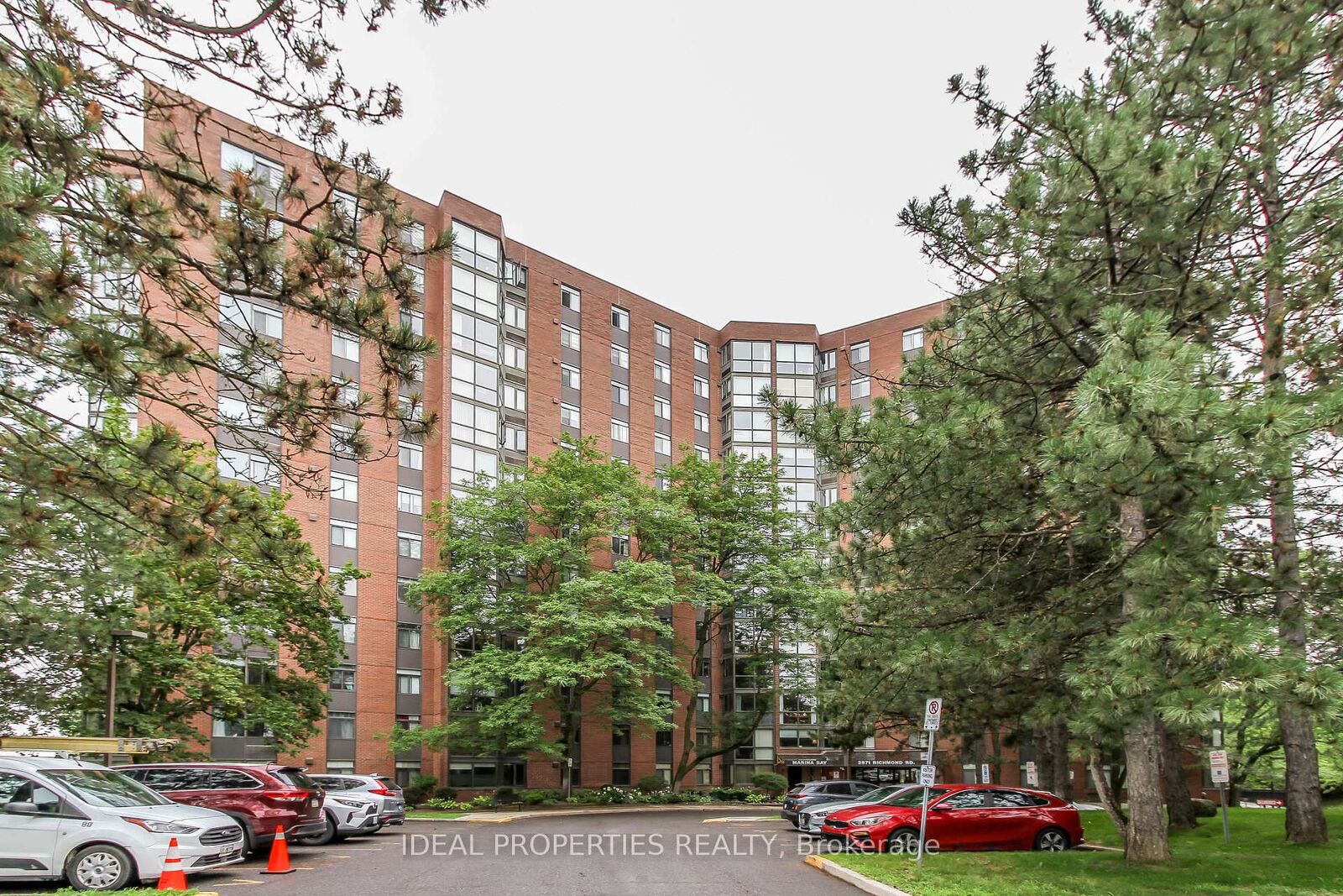 Property Photo:  2871 Richmond Road W 1213  ON K2B 8M5 